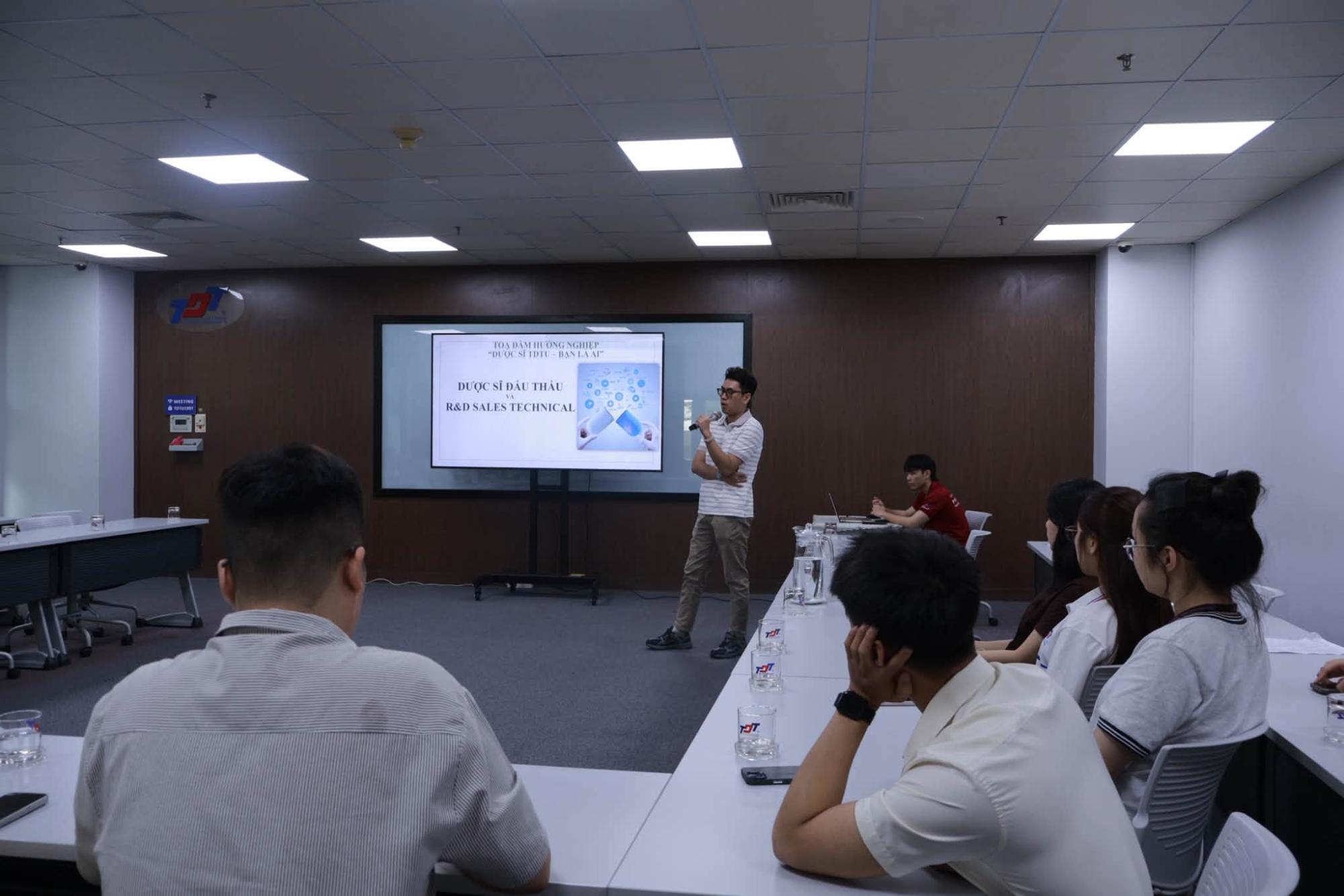 Khoảnh khắc đáng nhớ trong chương trình