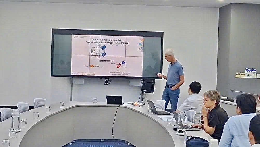 Các hoạt động trong seminar học thuật