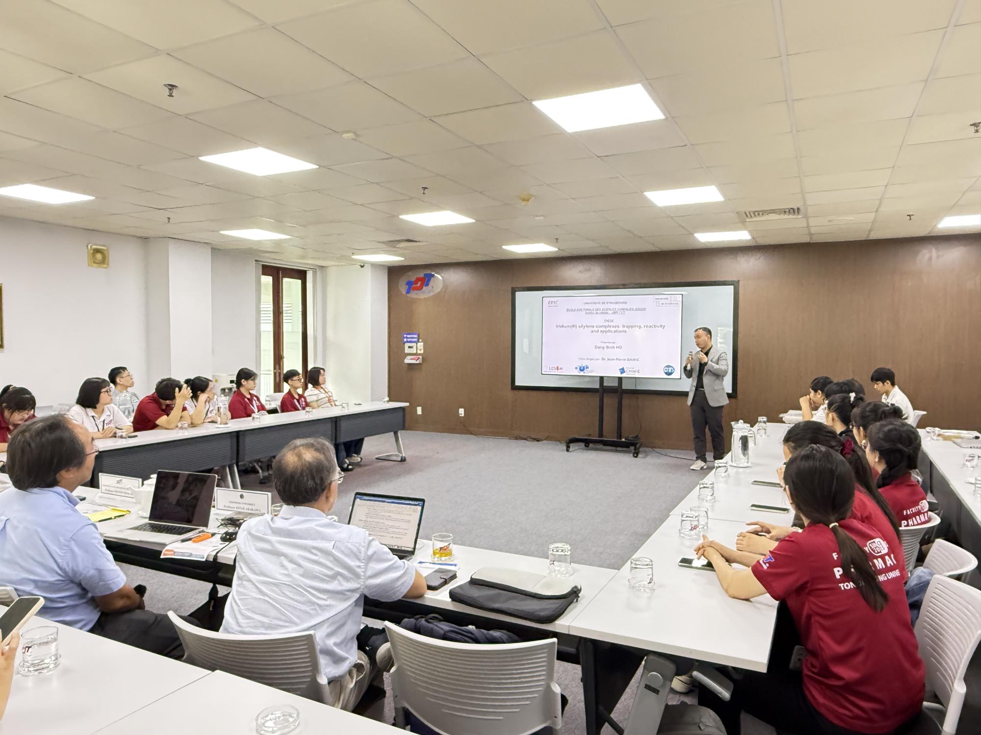 Seminar image 8
