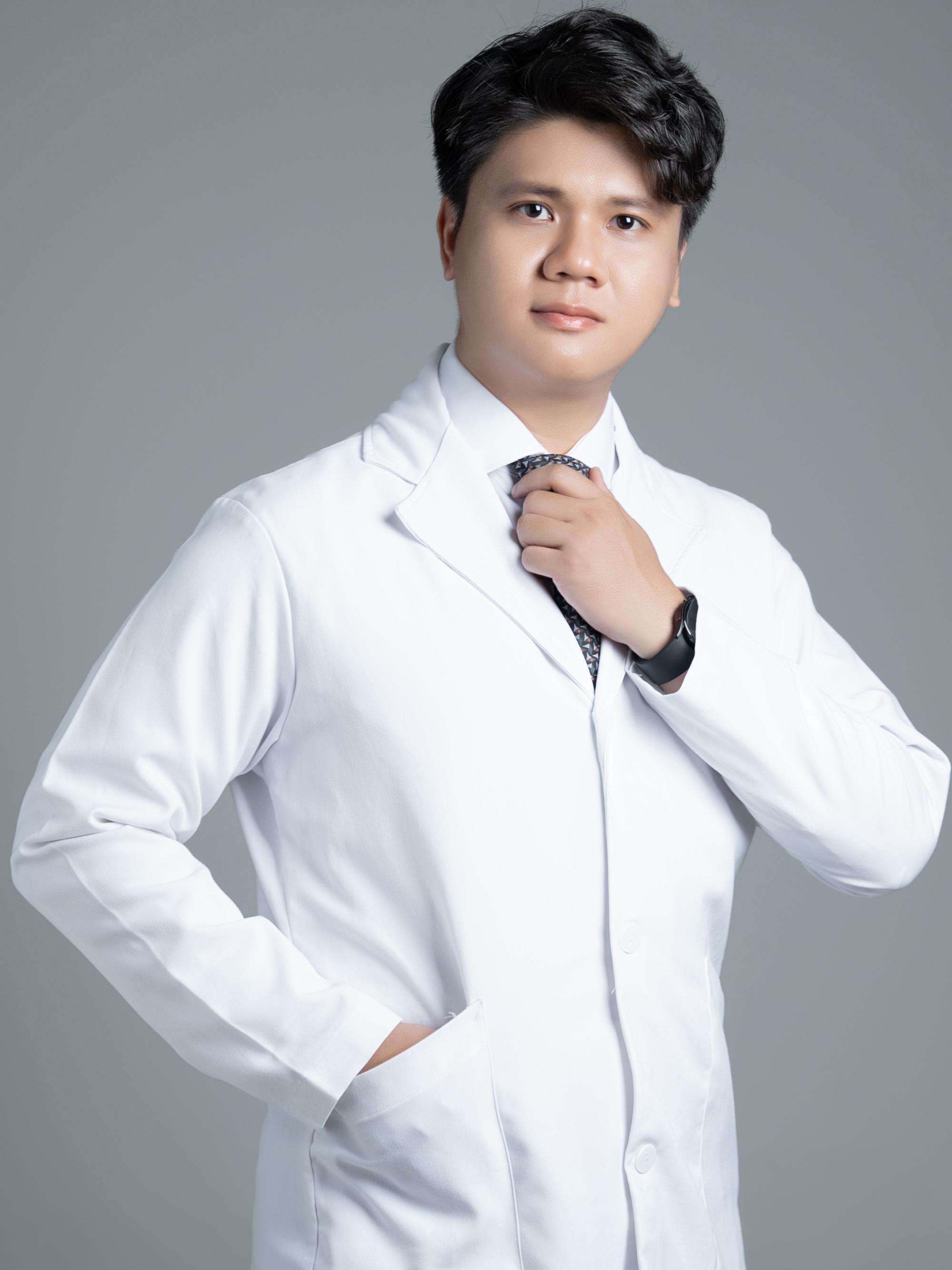 TS. Vũ Huỳnh Kim Long
